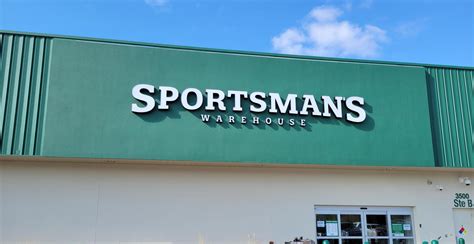 traverse city sporting goods store